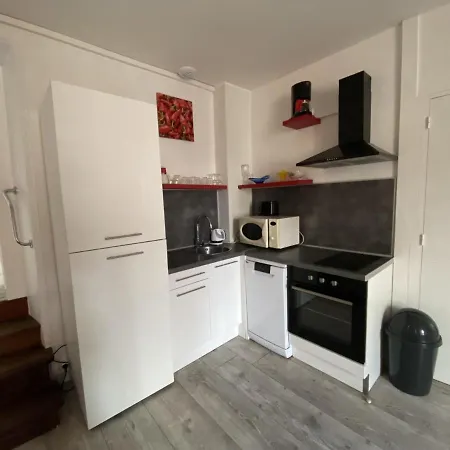 Apartament 57m² Avec Wifi A 200m Des Thermes - 4 Pers. - Parking Gratuit - - Fr-1-541-40 La Roche-Posay